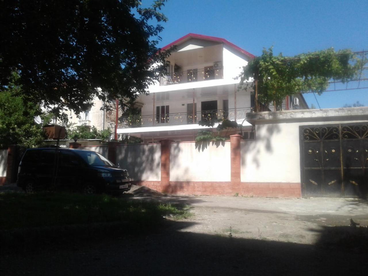 Irina Otel Tskaltubo Dış mekan fotoğraf